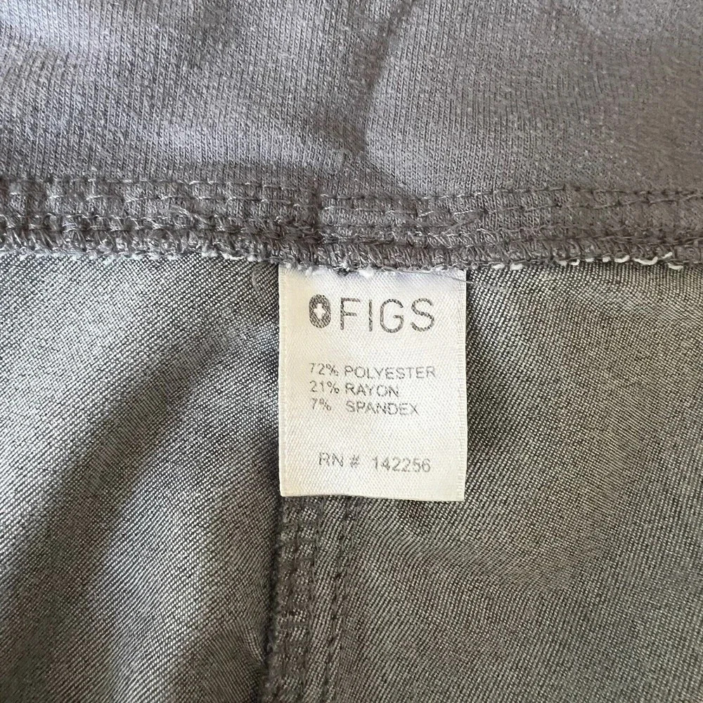 Figs Livingston Basic Scrub Pants Gray Straight L… - image 4